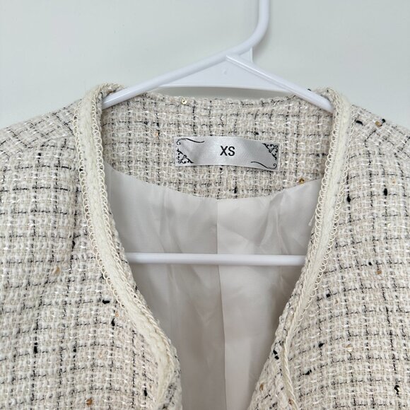 Plaid Pattern Jacket, Elegant Long Sleeve - Picture 2 of 9